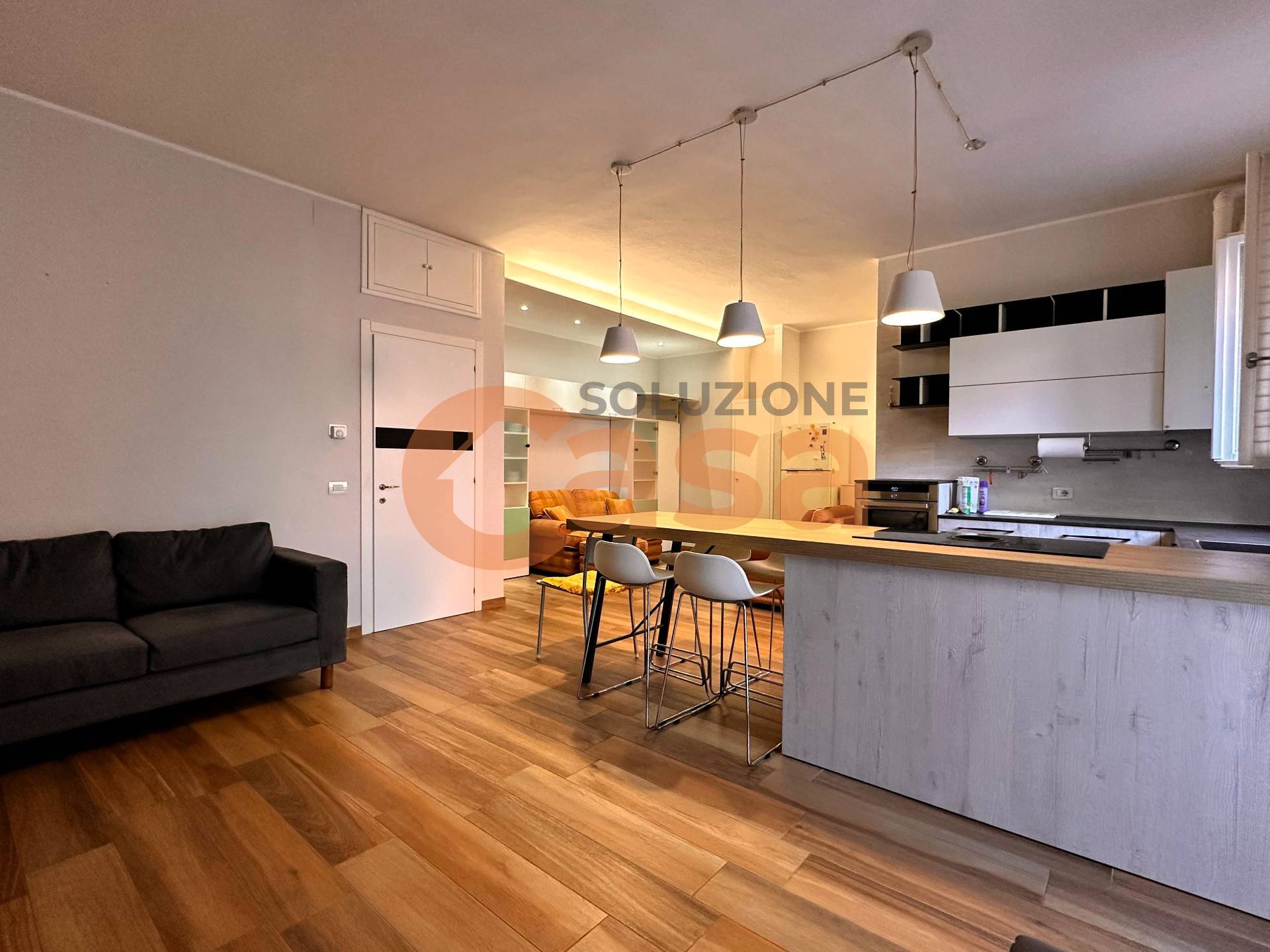 Stabile/Palazzo in vendita a Piacenza, Quart. 2000