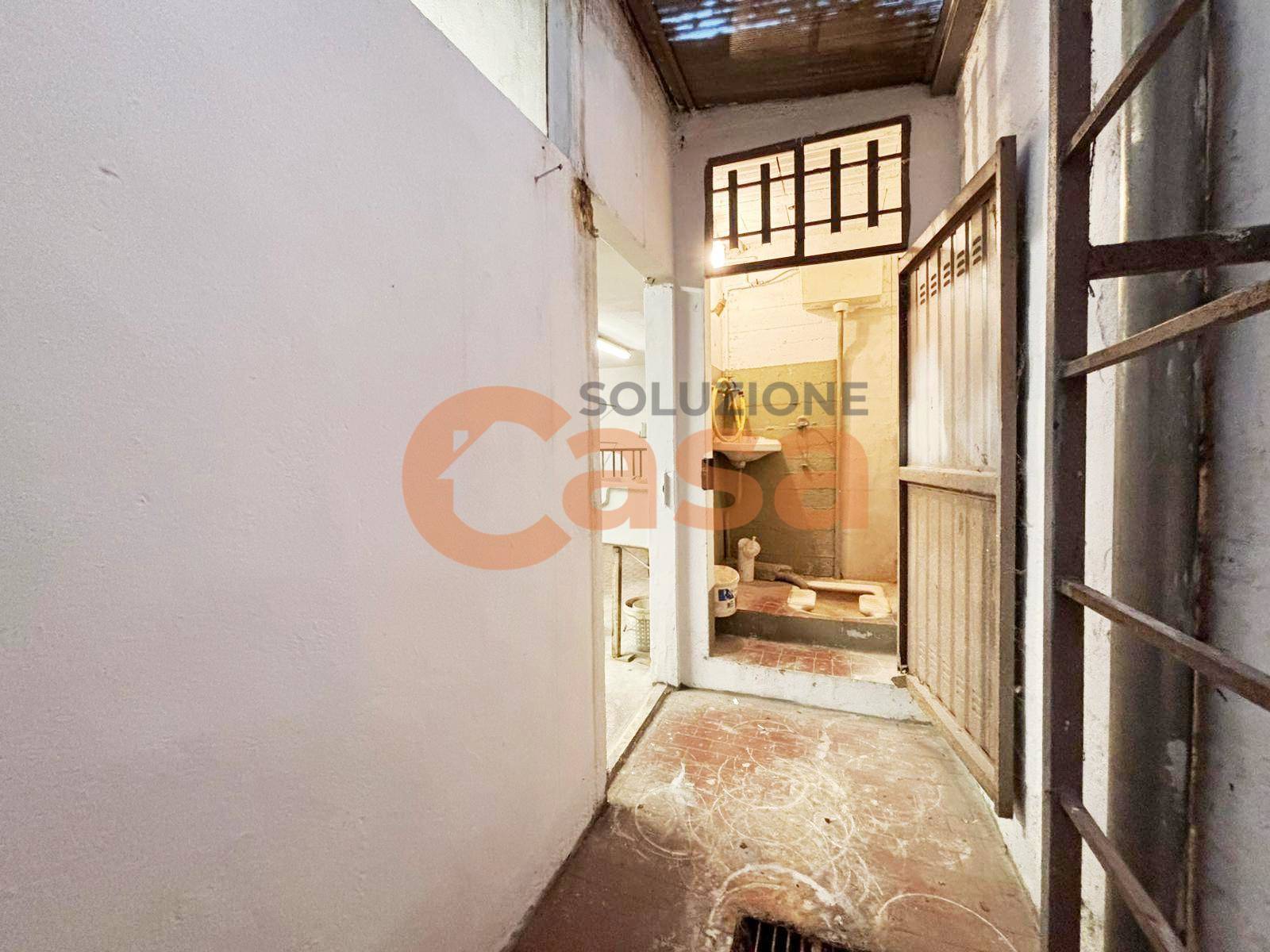 Capannone in vendita a Piacenza, Raffalda