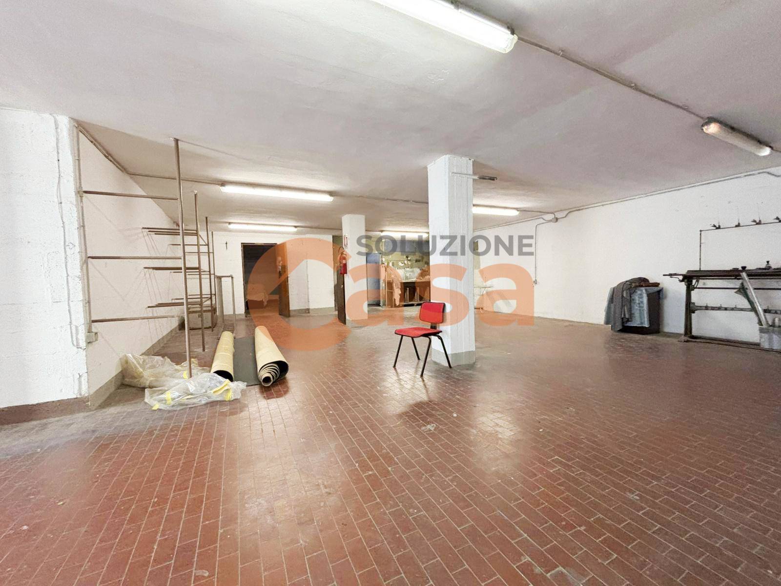 Capannone in vendita a Piacenza, Raffalda