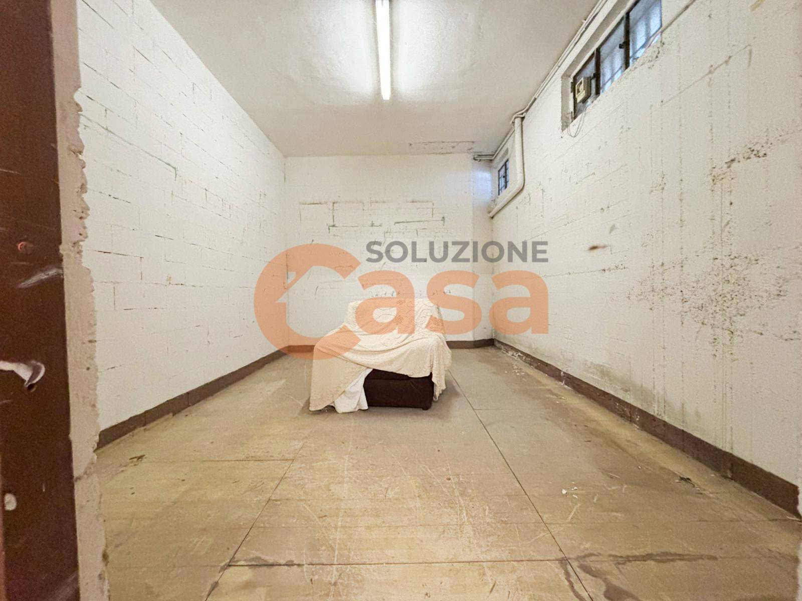 Capannone in vendita a Piacenza, Raffalda