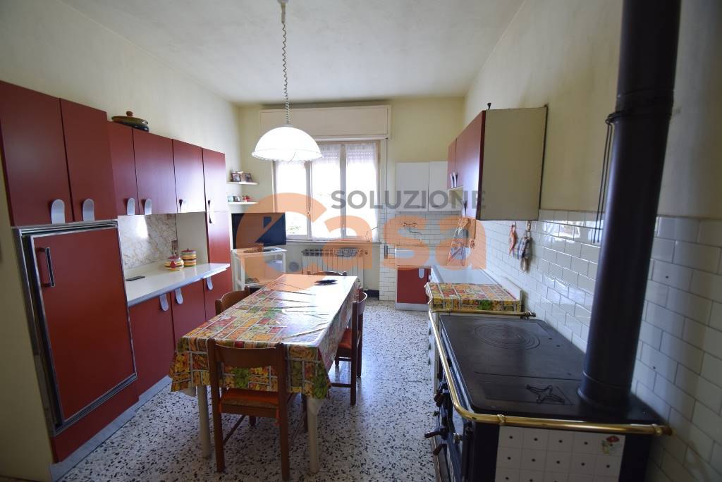 Villa in vendita a Caselle Landi, Vallazza