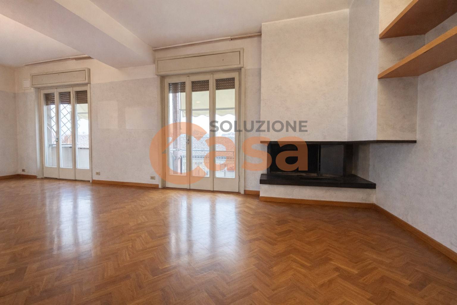 Appartamento in vendita a Piacenza, Centro storico