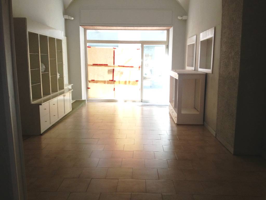 Negozio in affitto a Piacenza, Centro storico