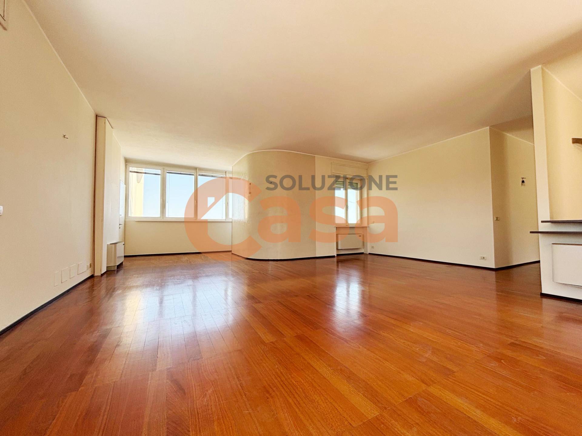 Attico in vendita a Piacenza, B.ra Genova