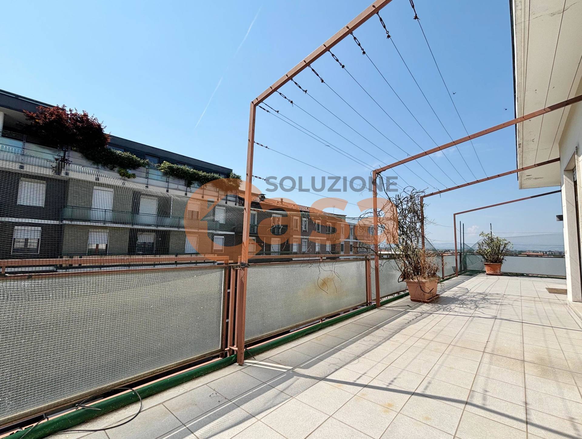 Attico in vendita a Piacenza, B.ra Genova