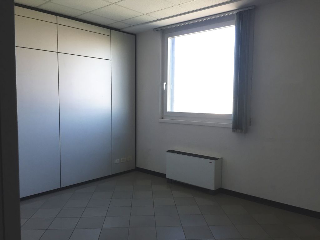 Studio/Ufficio in affitto a Piacenza, S. Lazzaro