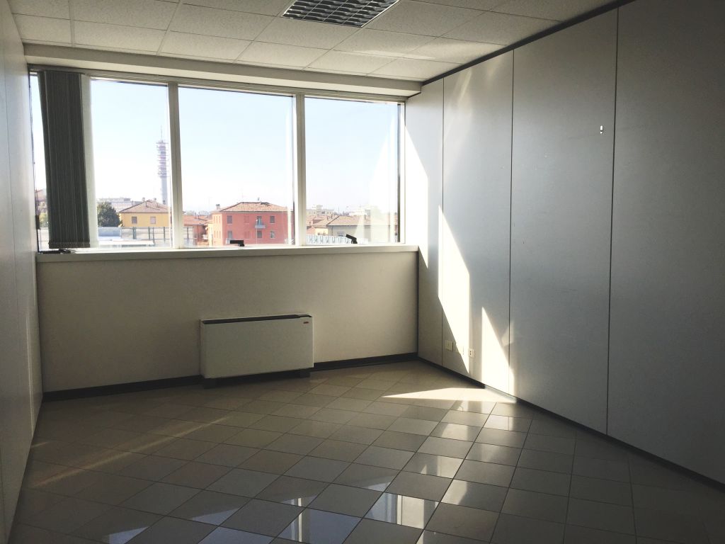 Studio/Ufficio in affitto a Piacenza, S. Lazzaro
