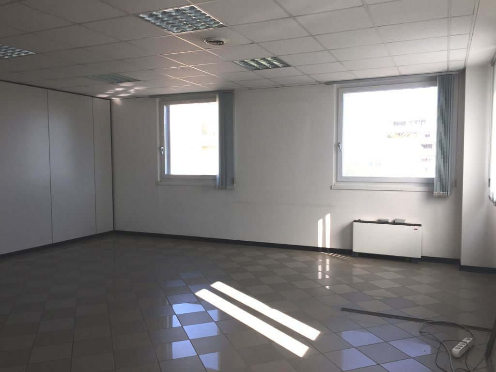 Studio/Ufficio in affitto a Piacenza, S. Lazzaro
