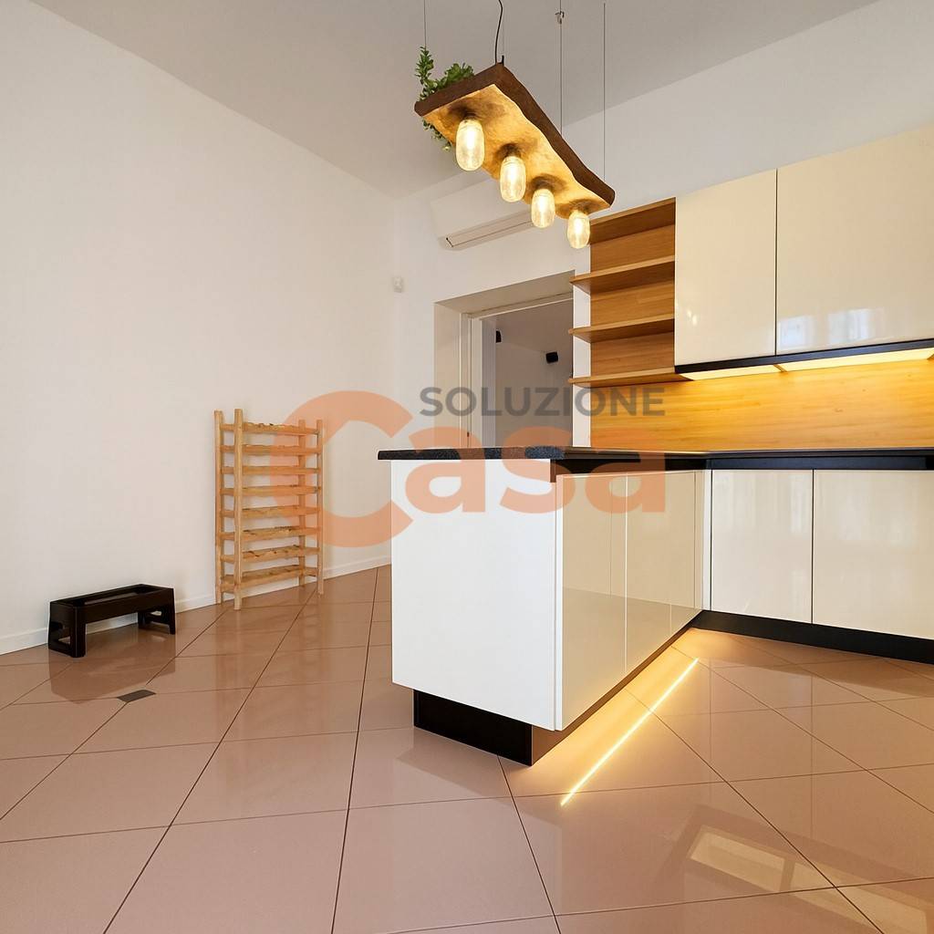 Appartamento in vendita a Piacenza, Quart. 2000