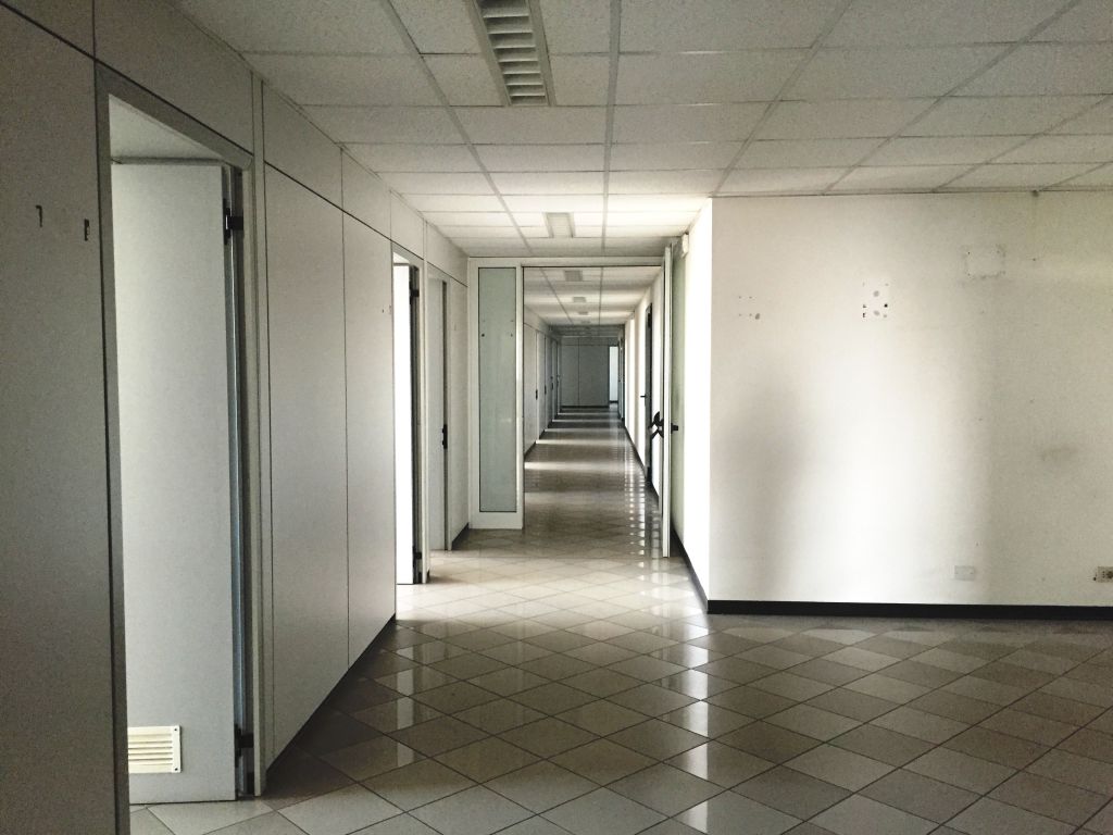 Negozio in affitto a Piacenza, S. Lazzaro