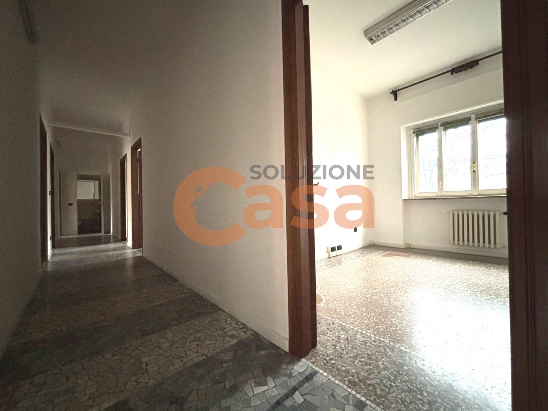 Studio/Ufficio in affitto a Piacenza, B.ra Genova