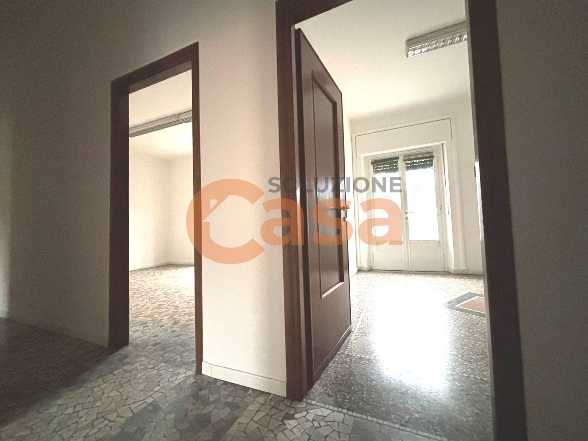 Studio/Ufficio in affitto a Piacenza, B.ra Genova