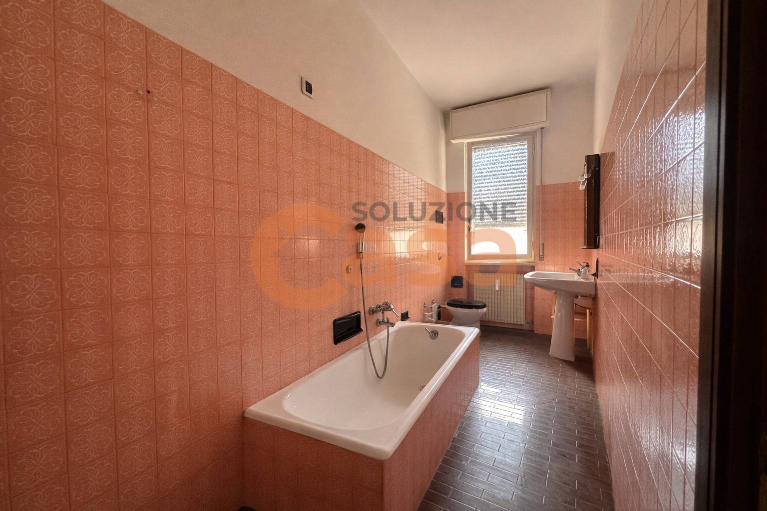 Appartamento in vendita a Piacenza, Centro storico