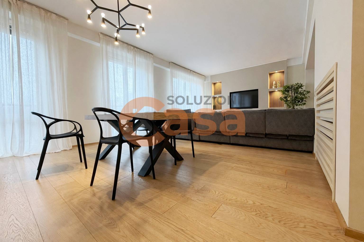 Appartamento in vendita a Piacenza, Centro storico