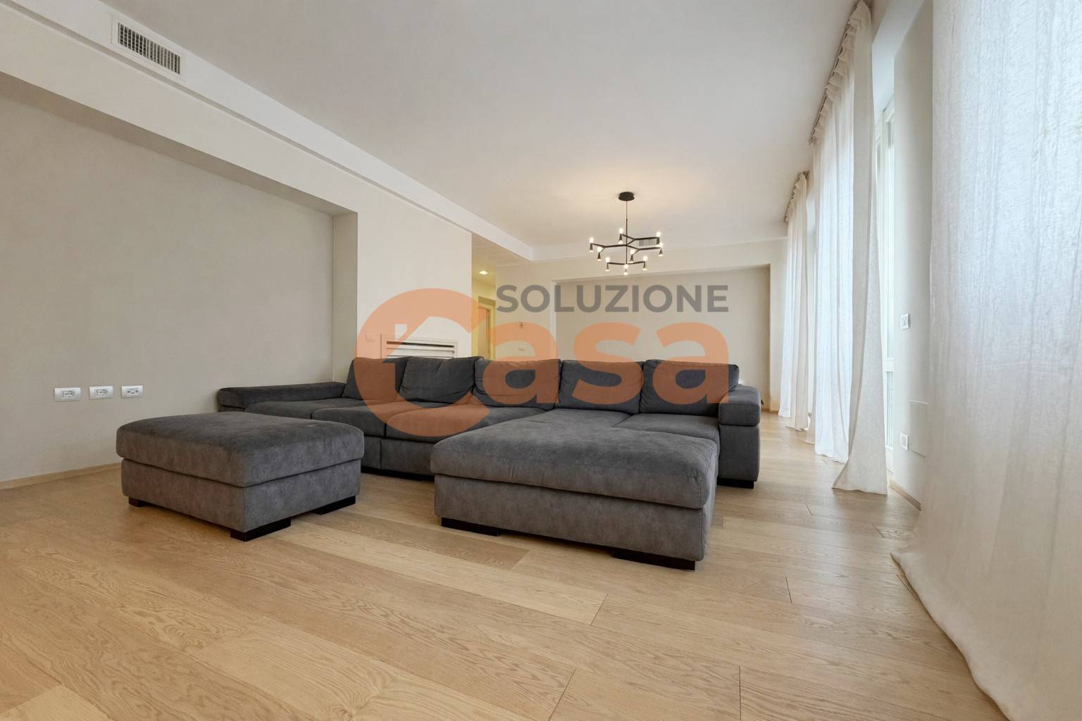 Appartamento in vendita a Piacenza, Centro storico