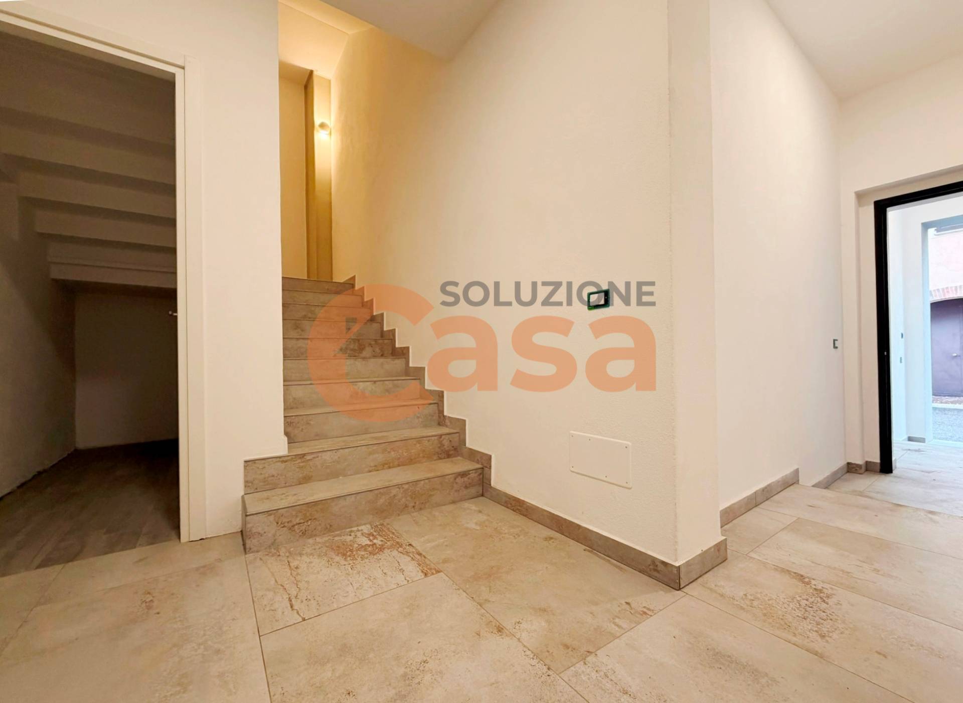 Stabile/Palazzo in vendita a Cortemaggiore