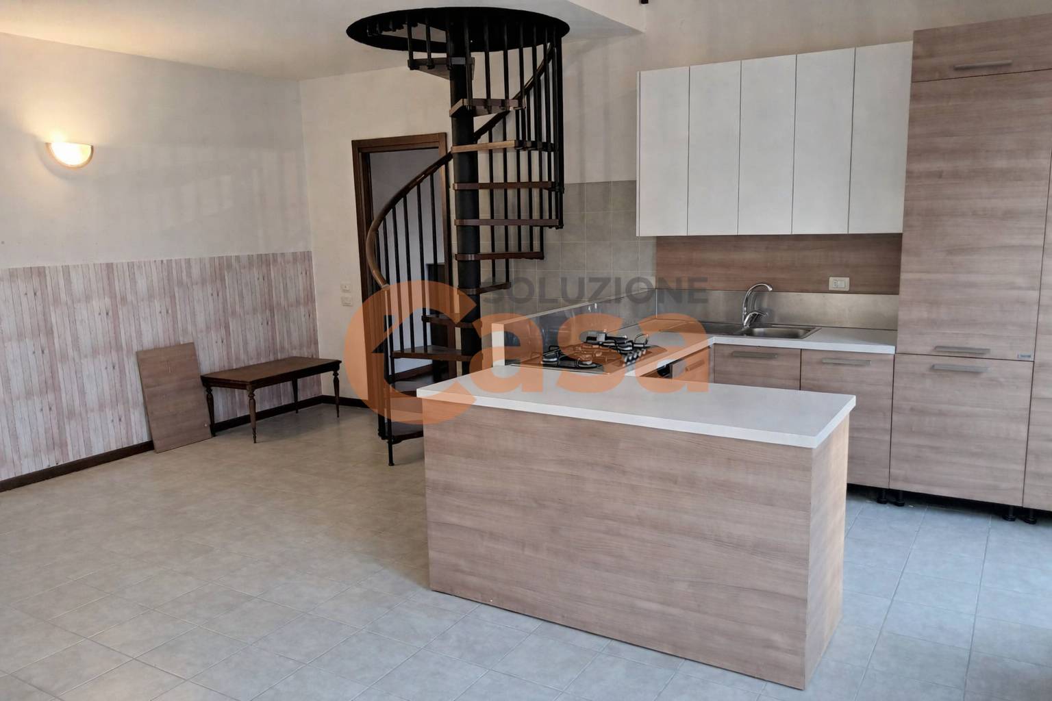 Appartamento in vendita a Piacenza