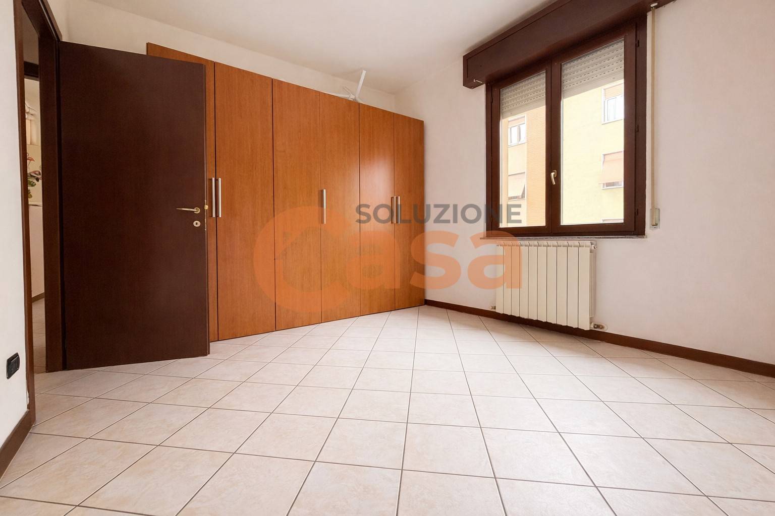 Appartamento in vendita a Piacenza, Viale Dante