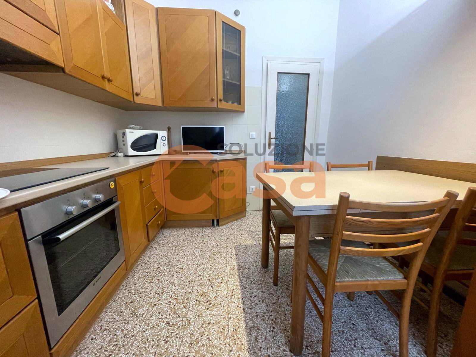 Appartamento in affitto a Piacenza, Centro storico