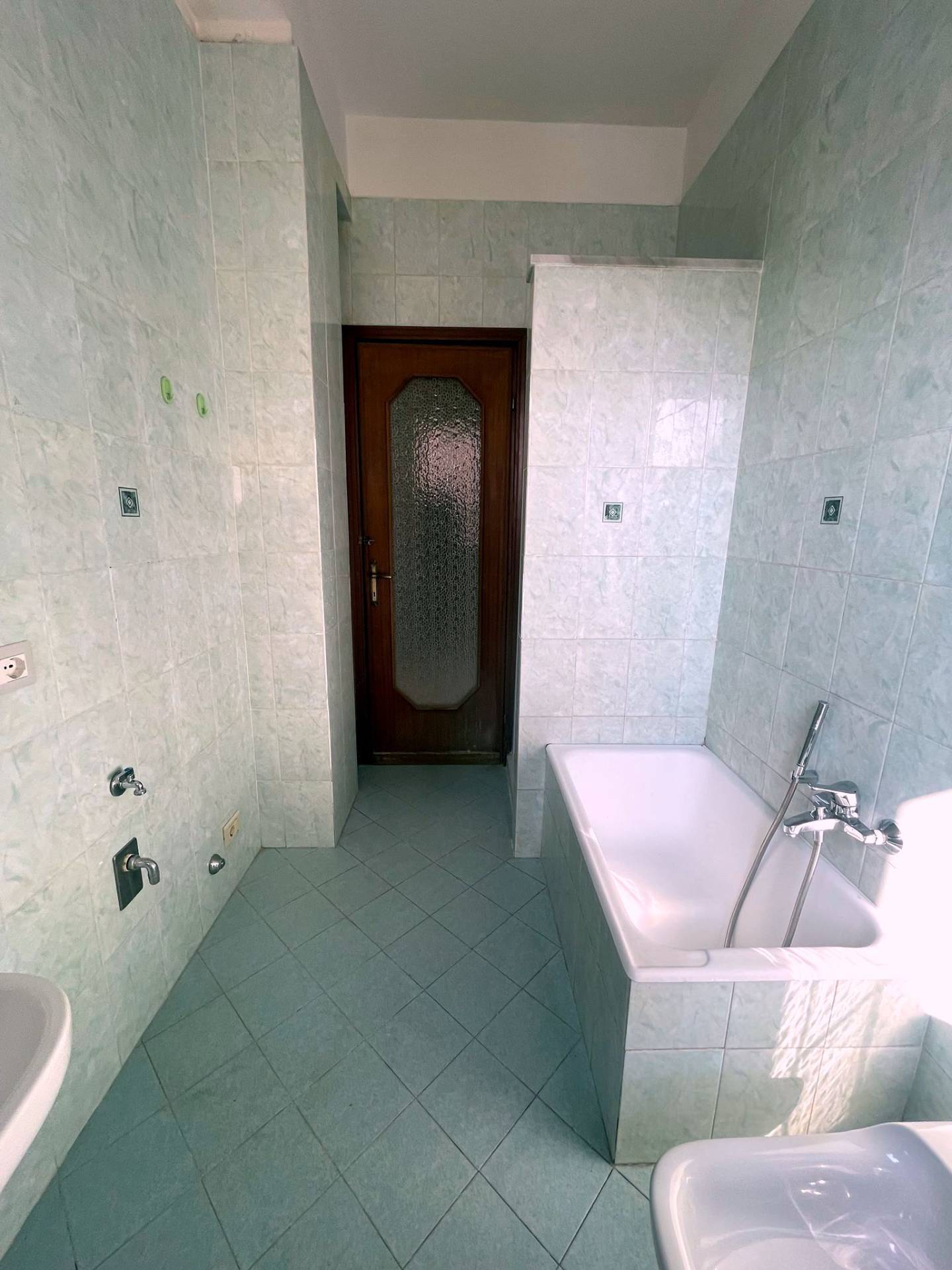 Appartamento in affitto a Piacenza, Quart. 2000