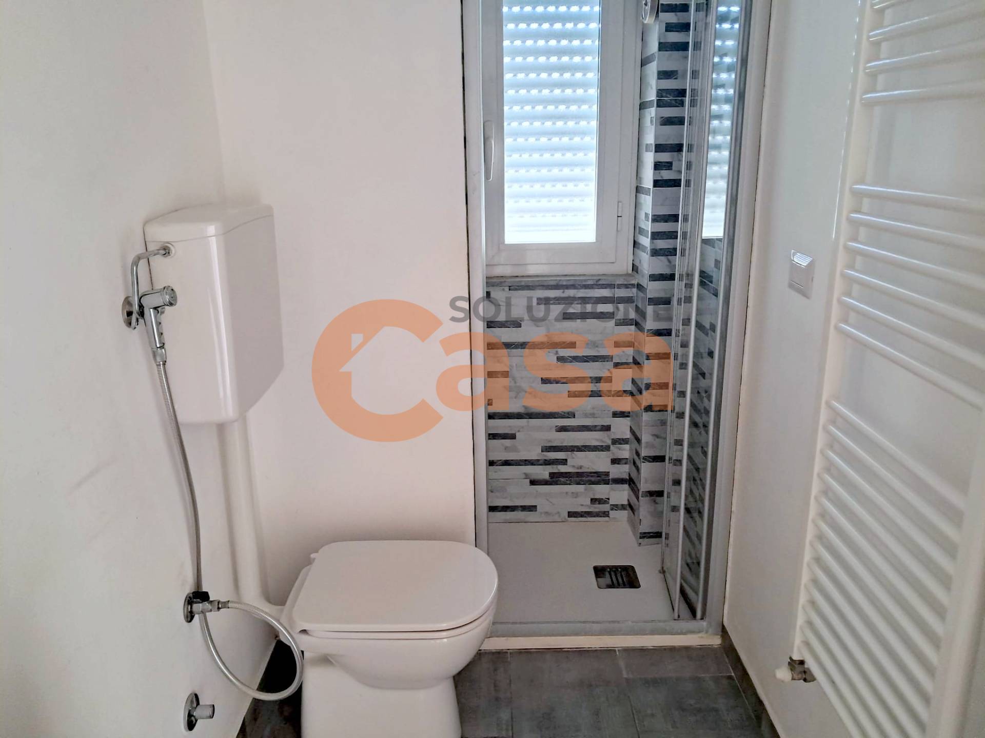 Appartamento in vendita a Piacenza, Infrangibile