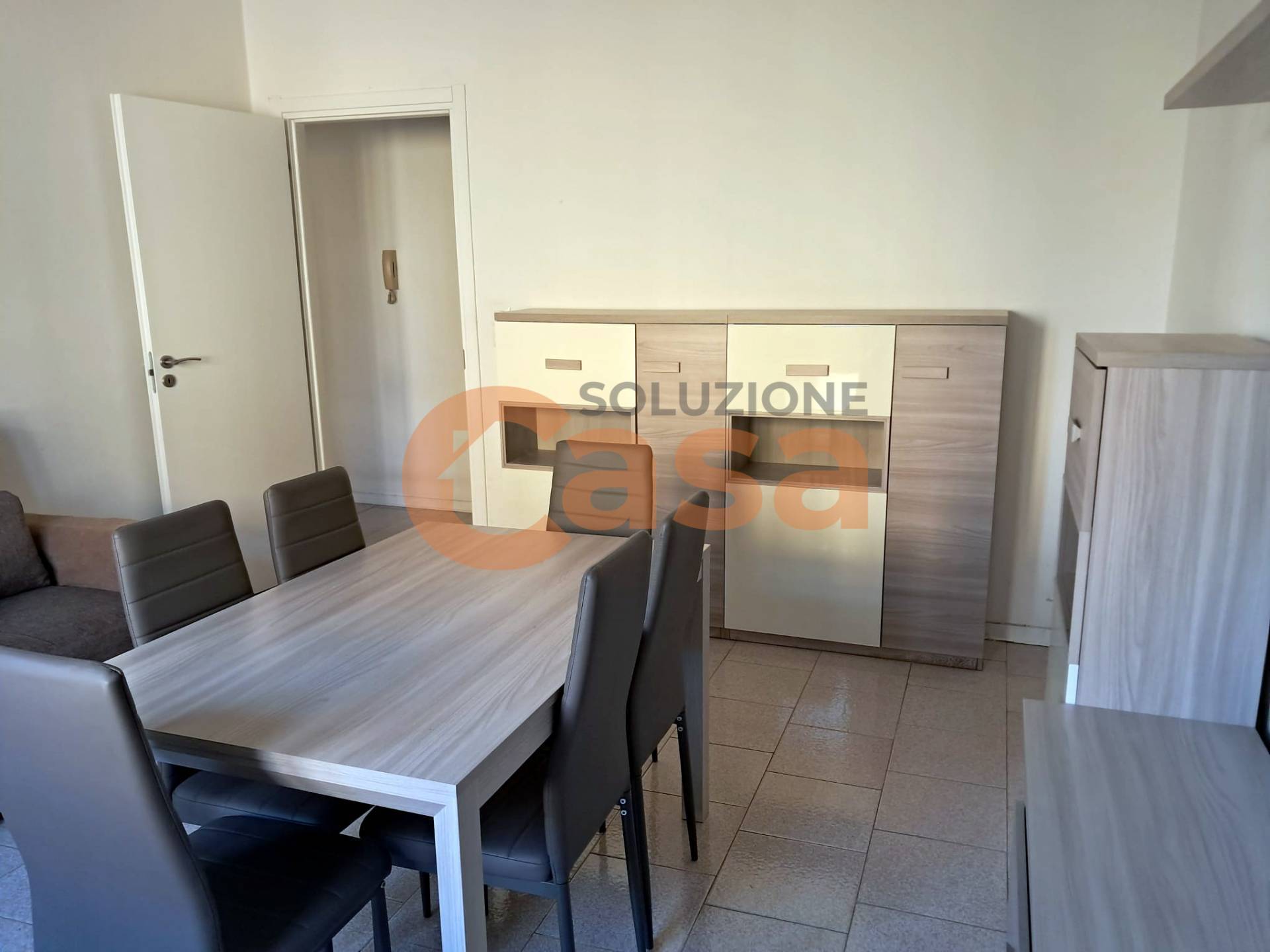 Appartamento in vendita a Piacenza, Infrangibile