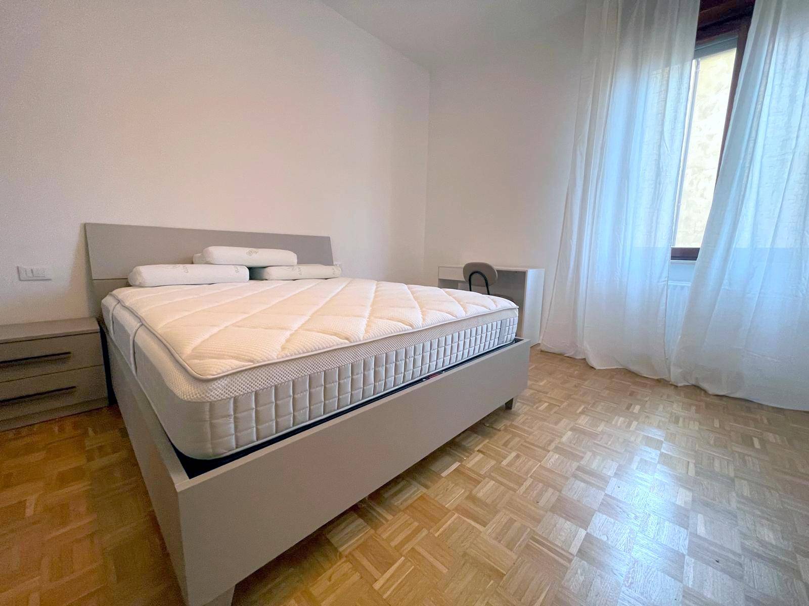 Appartamento in affitto a Piacenza, Centro storico