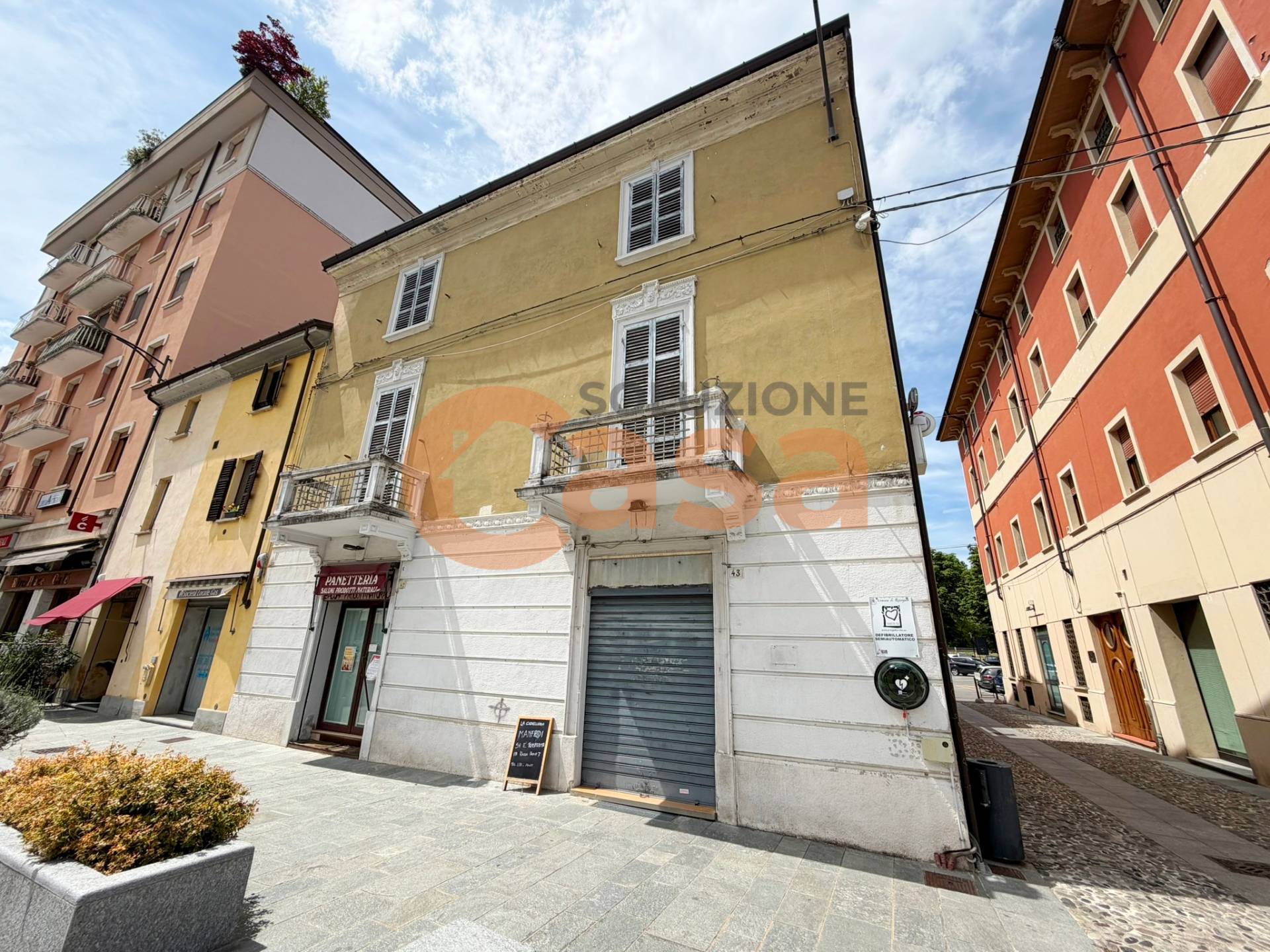 Stabile/Palazzo in vendita a Rivergaro