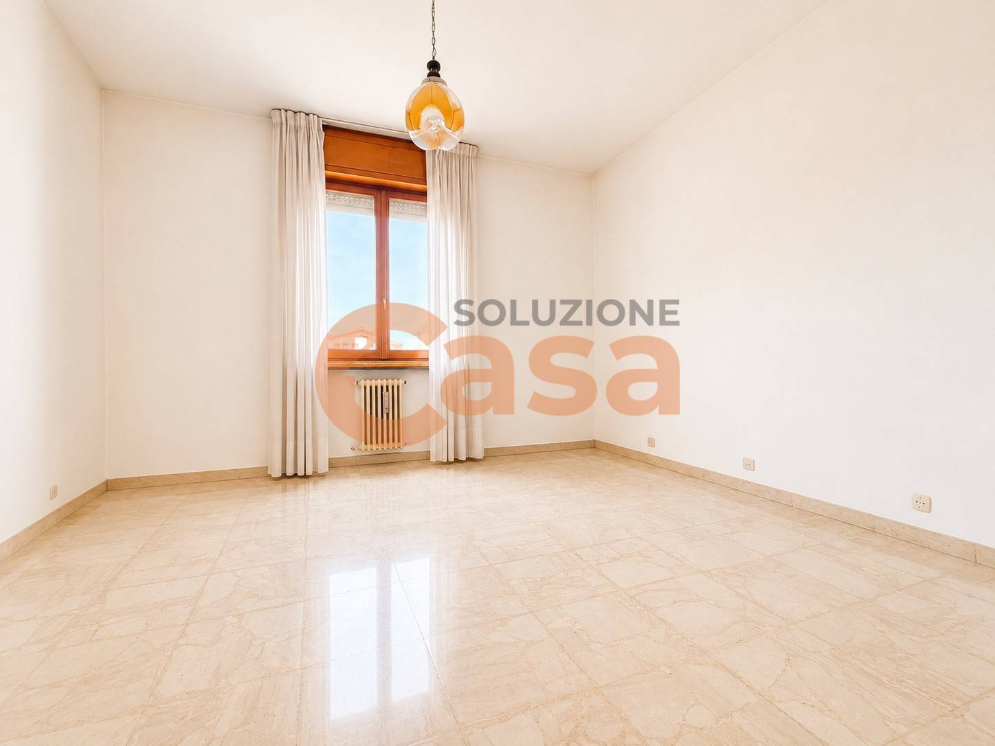 Appartamento in vendita a Piacenza, Viale Dante