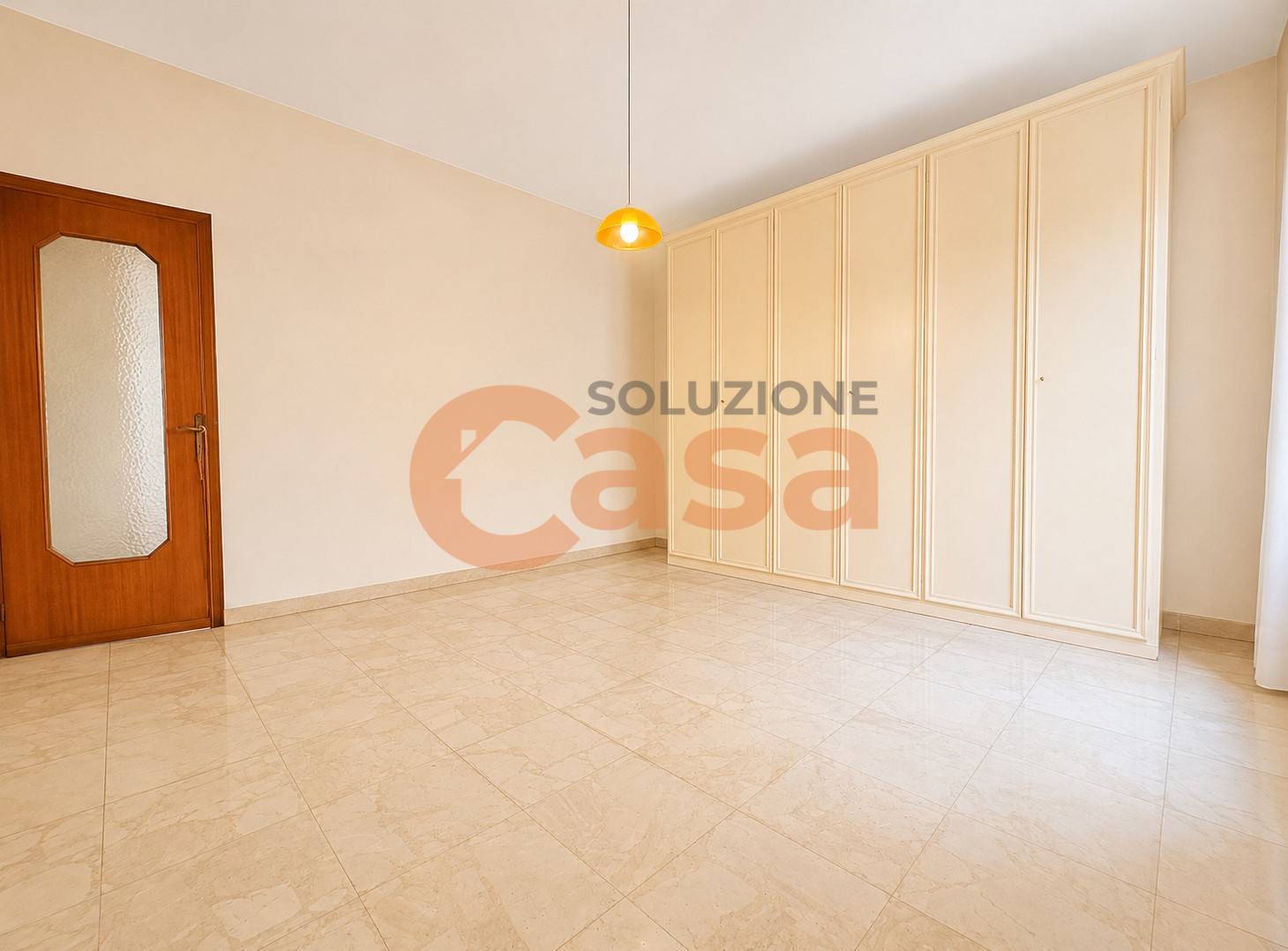 Appartamento in vendita a Piacenza, Viale Dante