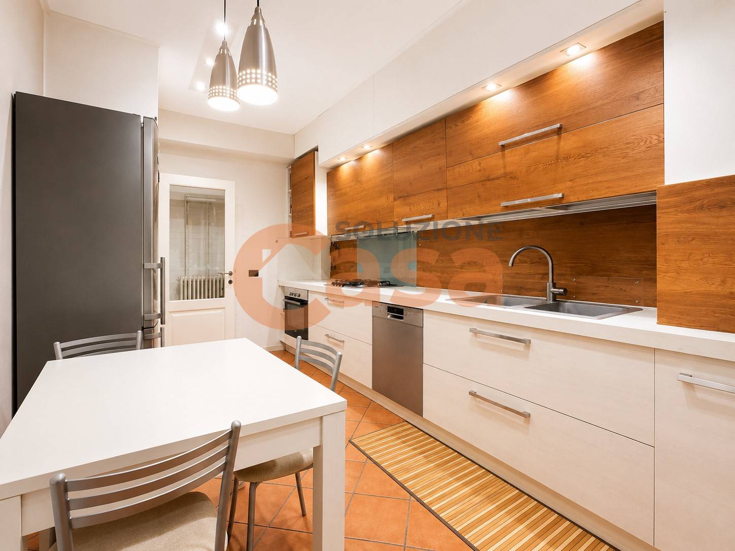 Appartamento in vendita a Piacenza, Viale Dante