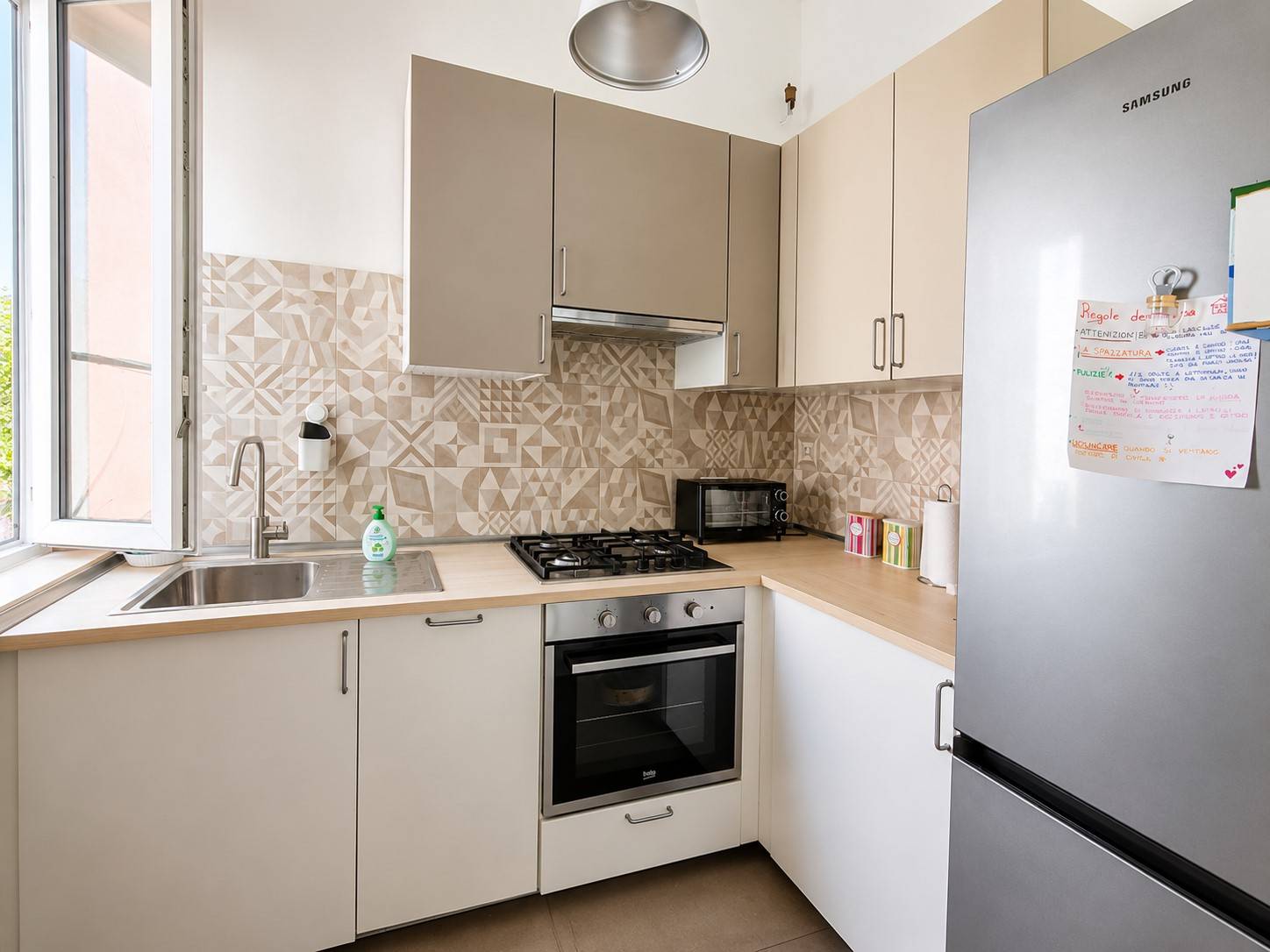 Appartamento in affitto a Piacenza, Viale Dante