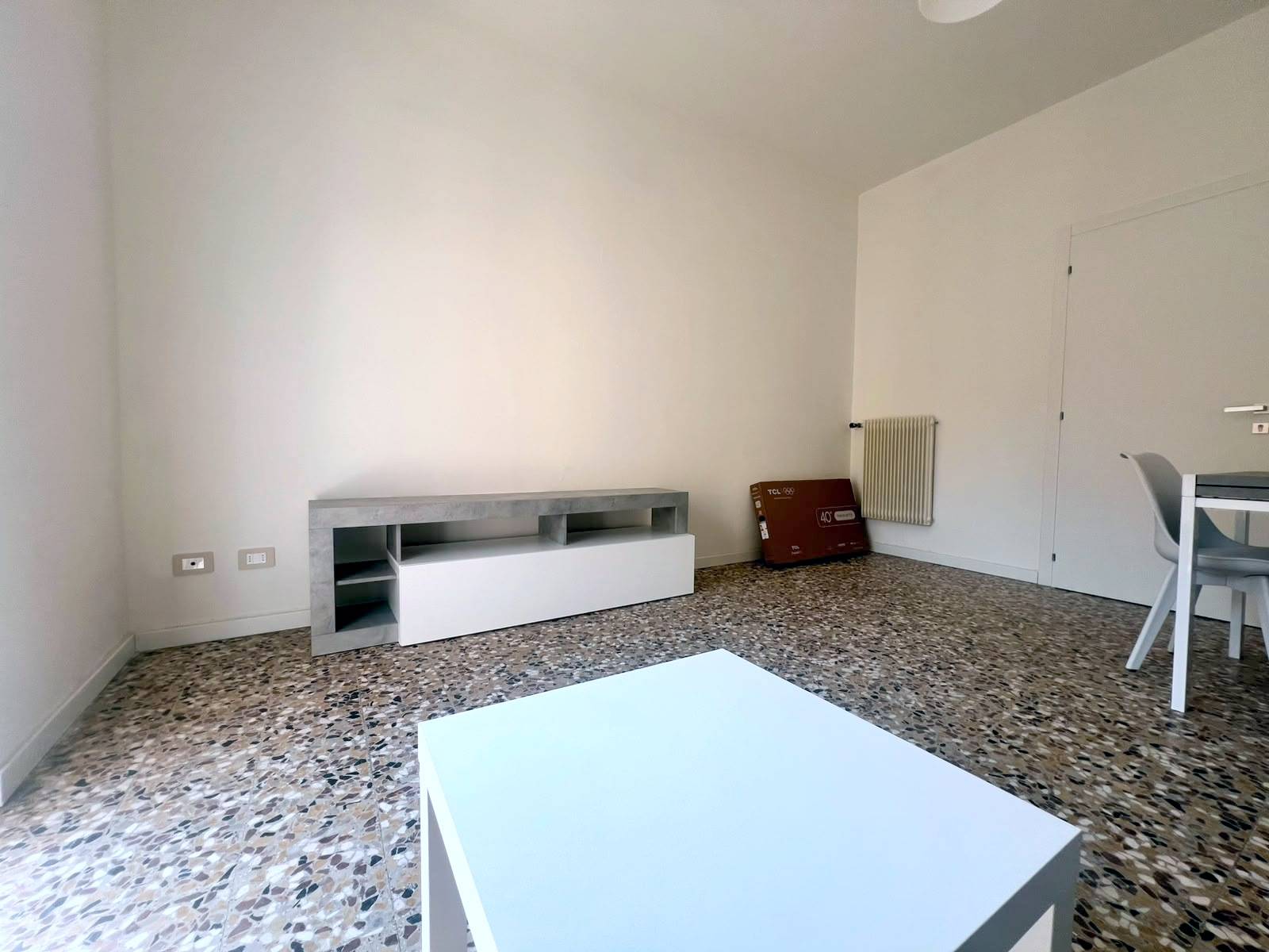 Appartamento in affitto a Piacenza, Viale Dante