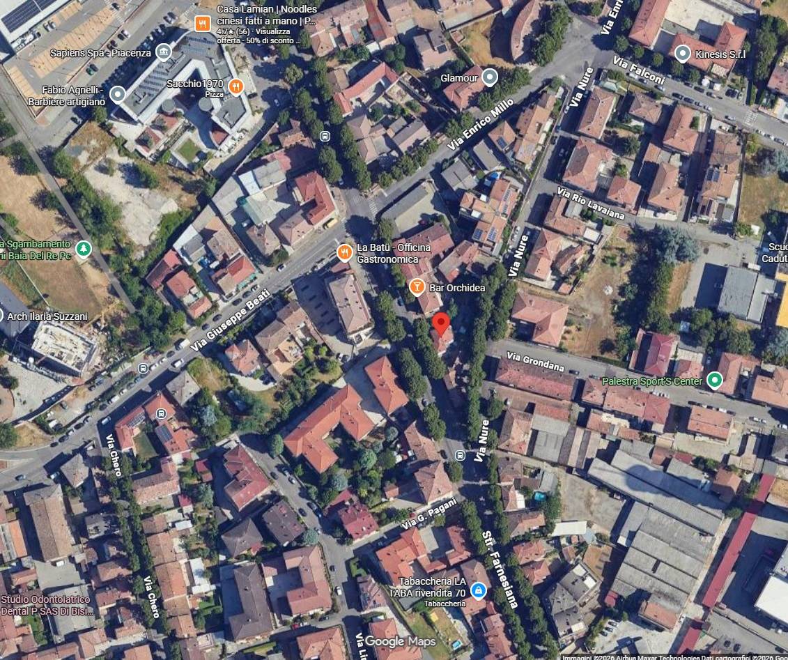 Villa in vendita a Piacenza, Farnesiana
