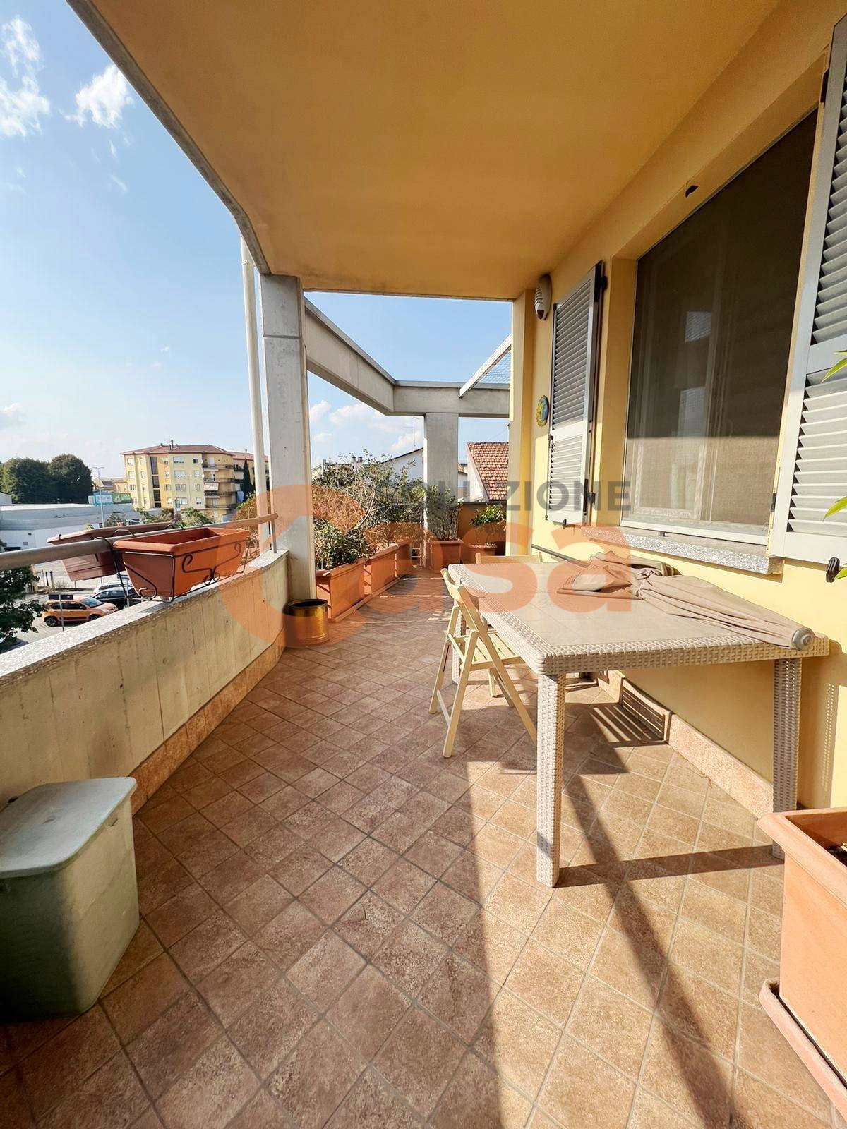 Attico in vendita a Piacenza, Infrangibile
