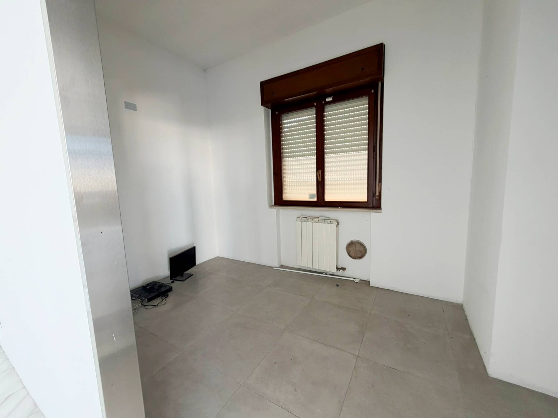 Negozio in affitto a Piacenza, S. Antonio