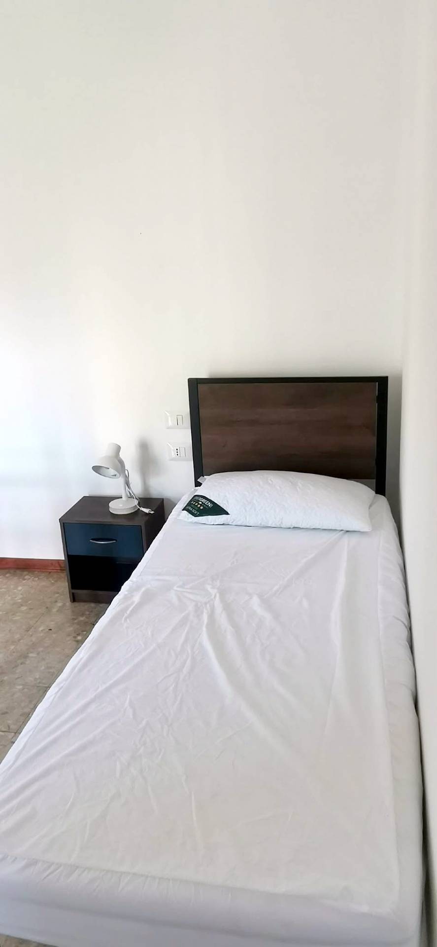 Appartamento in affitto a Piacenza, Viale Dante