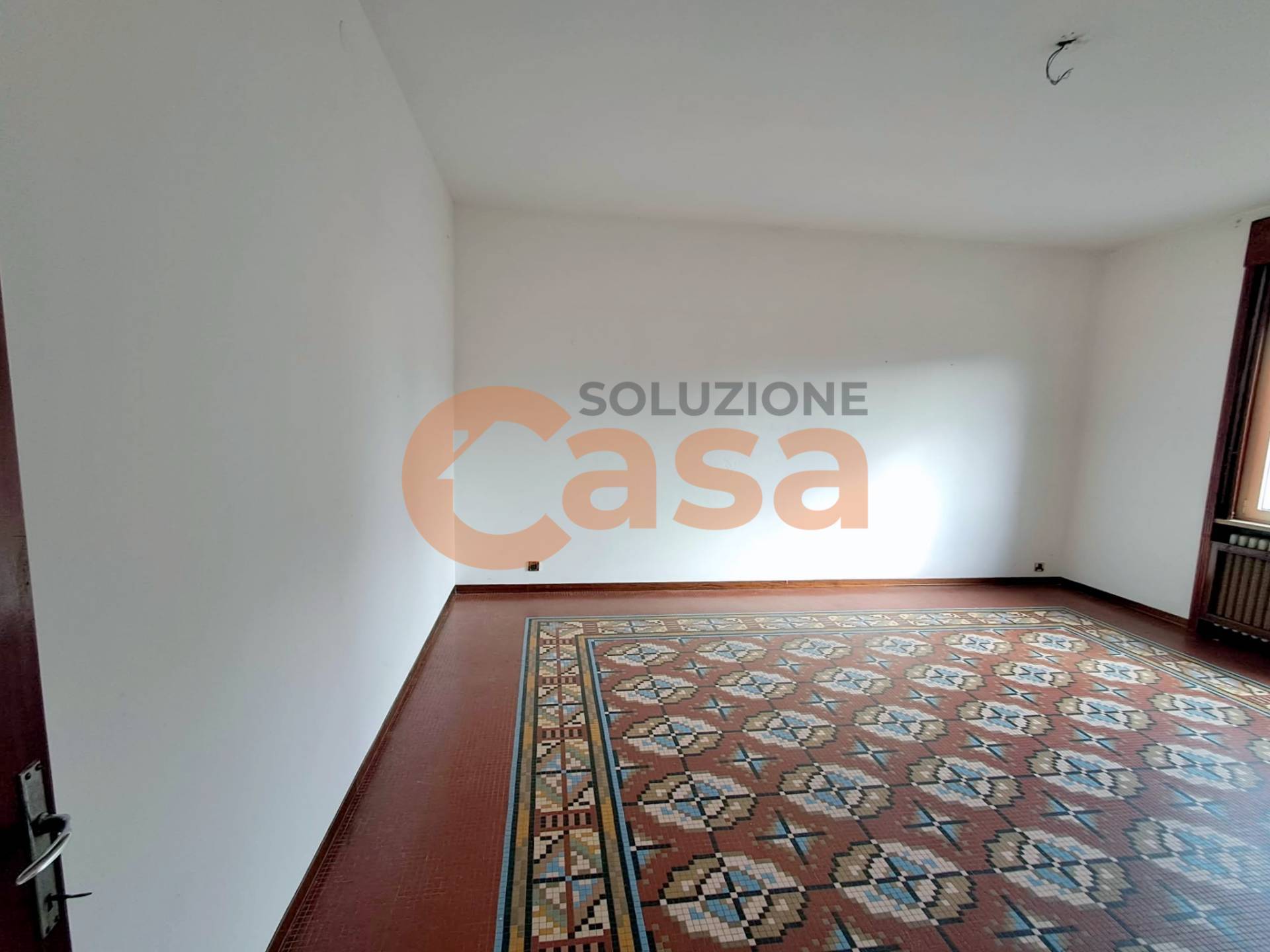 Appartamento in vendita a Piacenza, Zona stadio