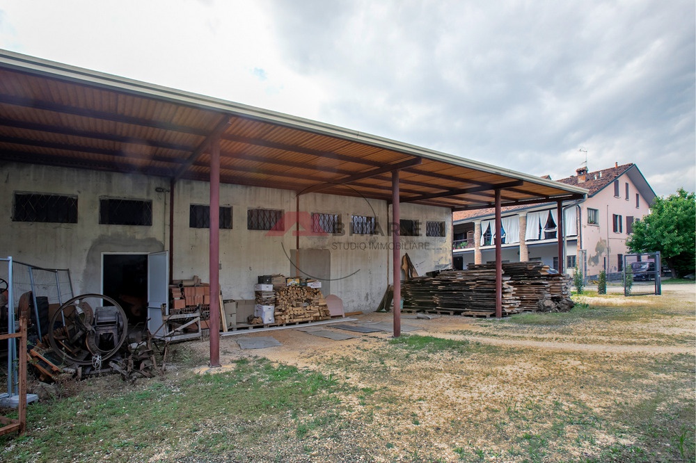 Magazzino in vendita in via roma, Mairano