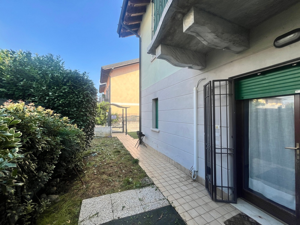 Bilocale con giardino in via roma, Mairano