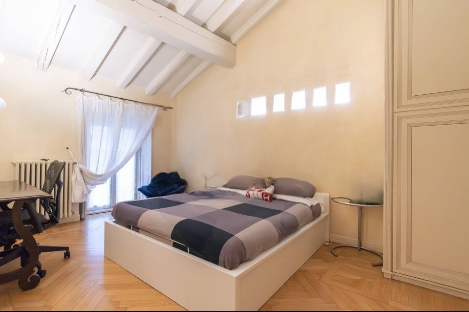 Casa indipendente con terrazzo a Brescia