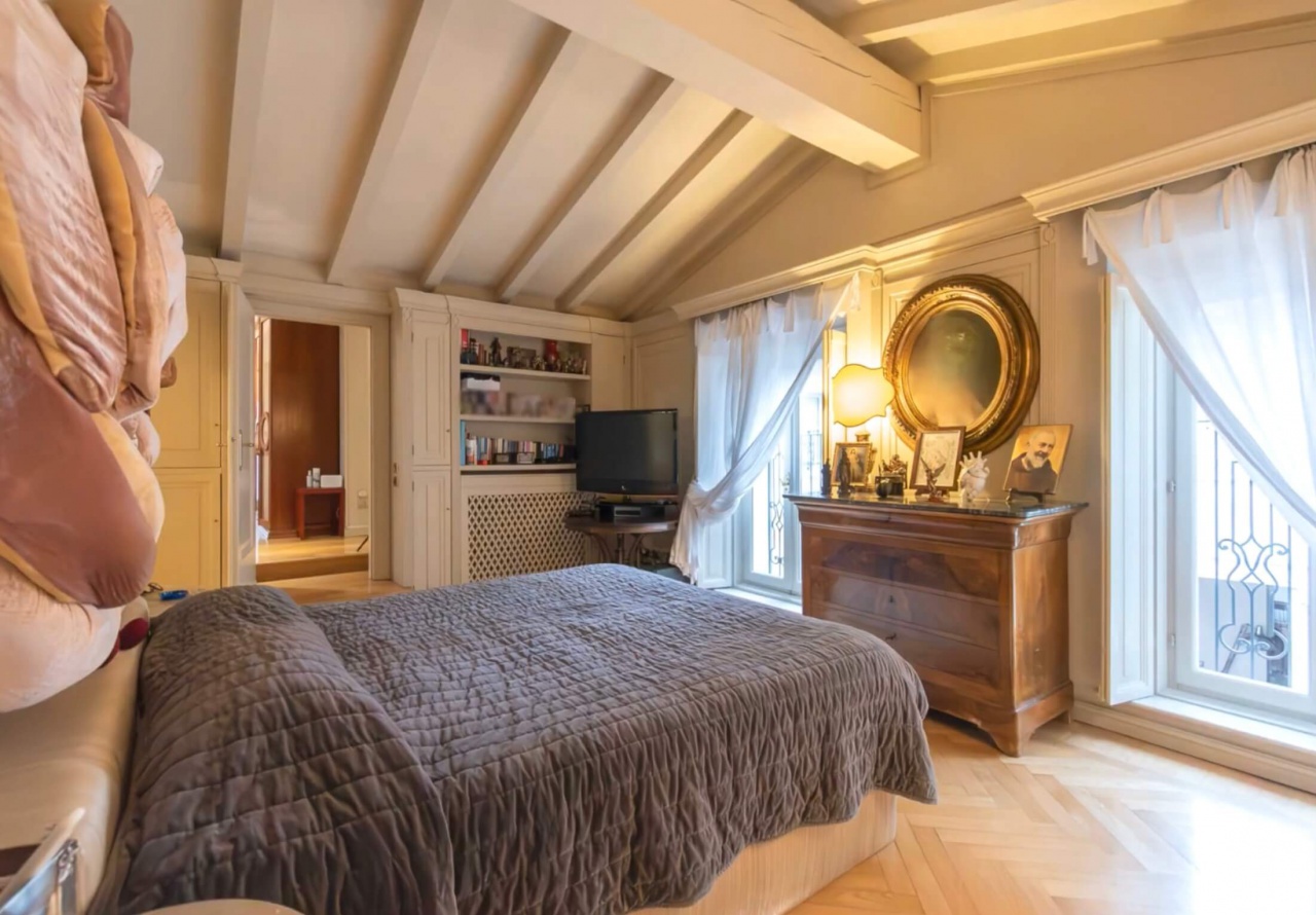 Casa indipendente con terrazzo a Brescia