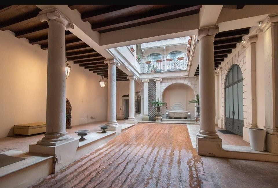 Casa indipendente con terrazzo a Brescia