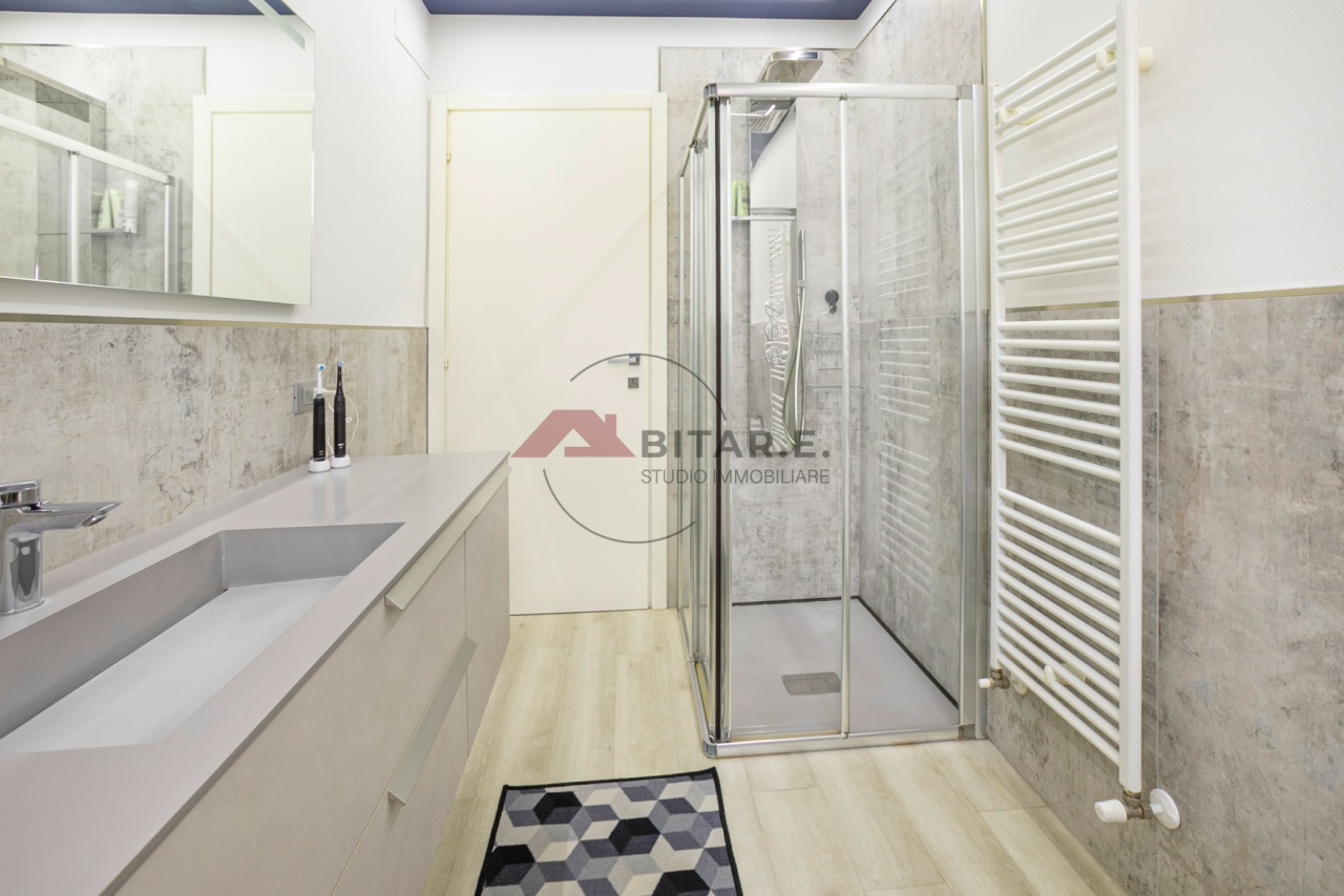 Bilocale in vendita a Dello