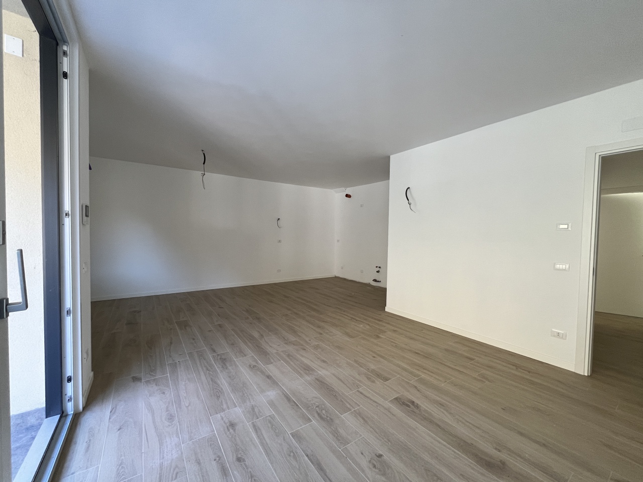 Quadrilocale con giardino a Nave