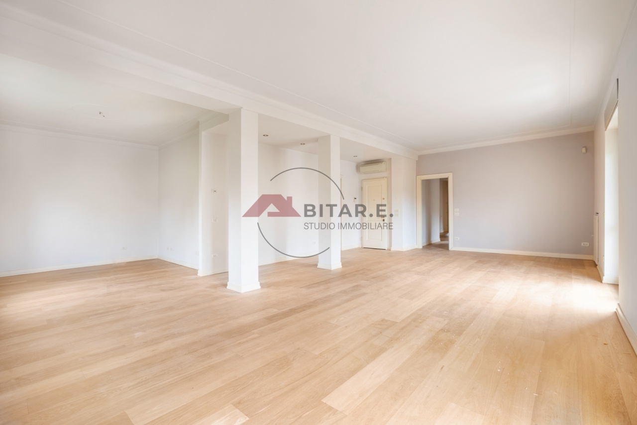 Quadrilocale con giardino a Brescia