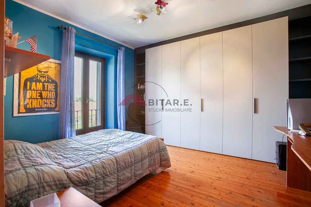 Casa indipendente con giardino in via statale 11, Calcinato