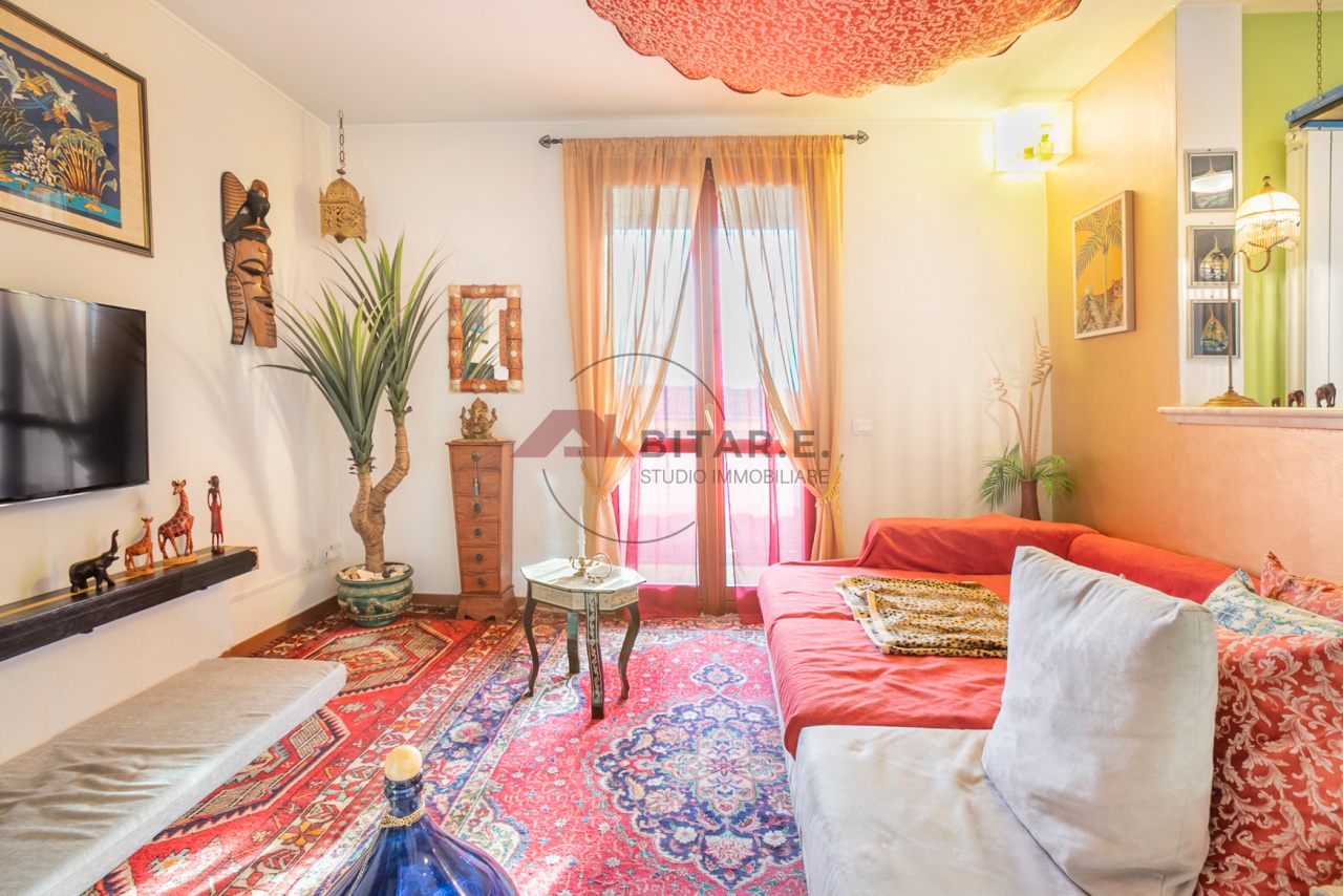 Trilocale con terrazzo a Borgo San Giacomo