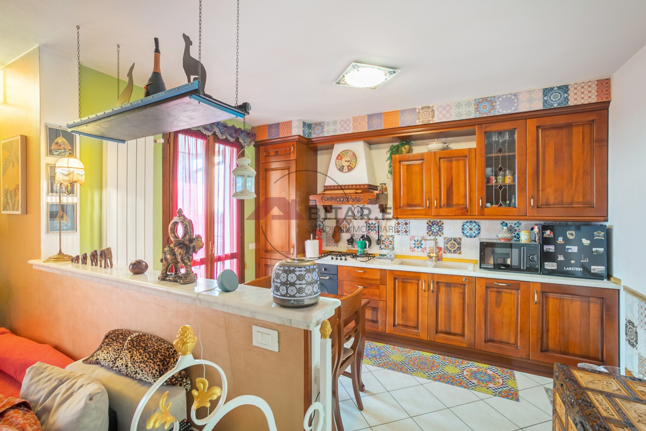 Trilocale con terrazzo a Borgo San Giacomo