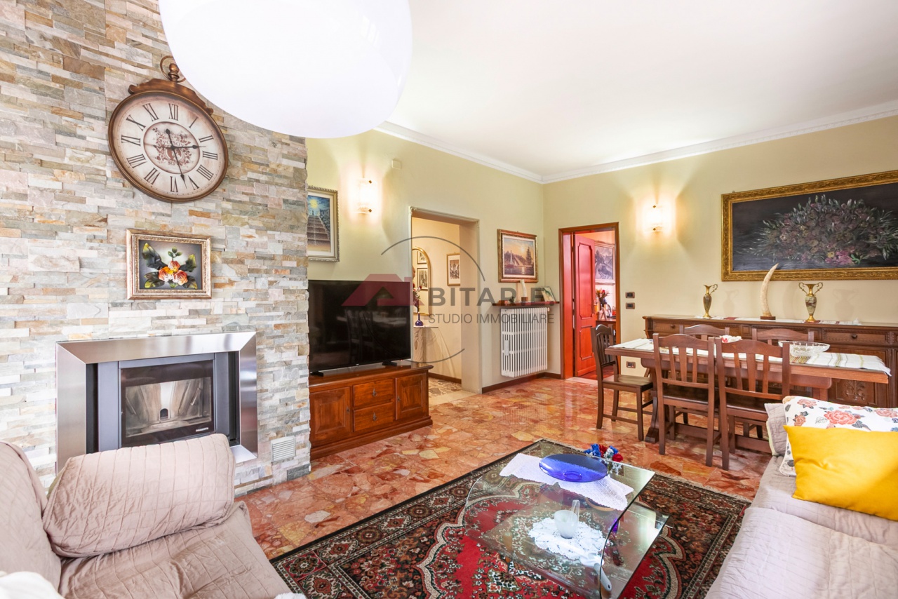 Quadrilocale con giardino a Brandico